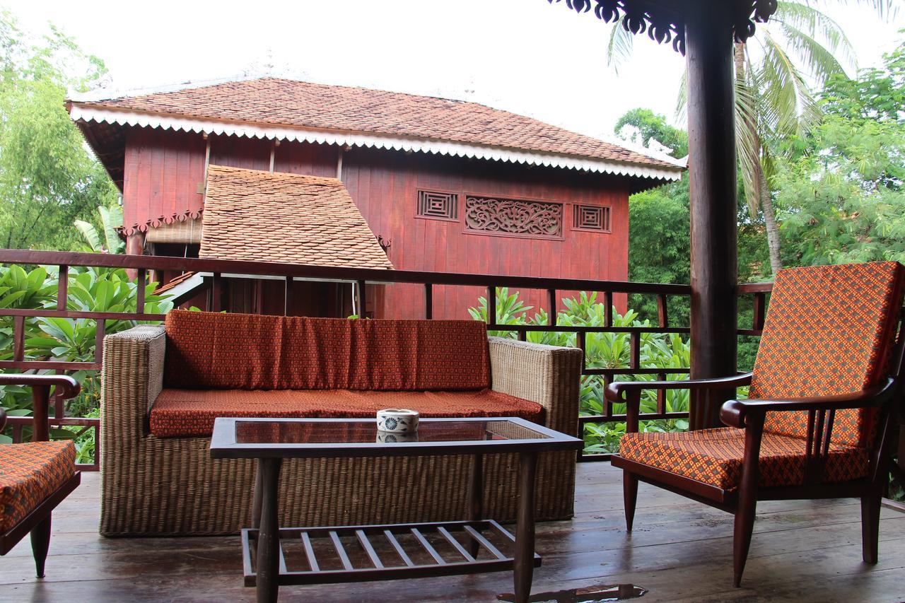 Soriyabori Resort Kratie Exterior photo